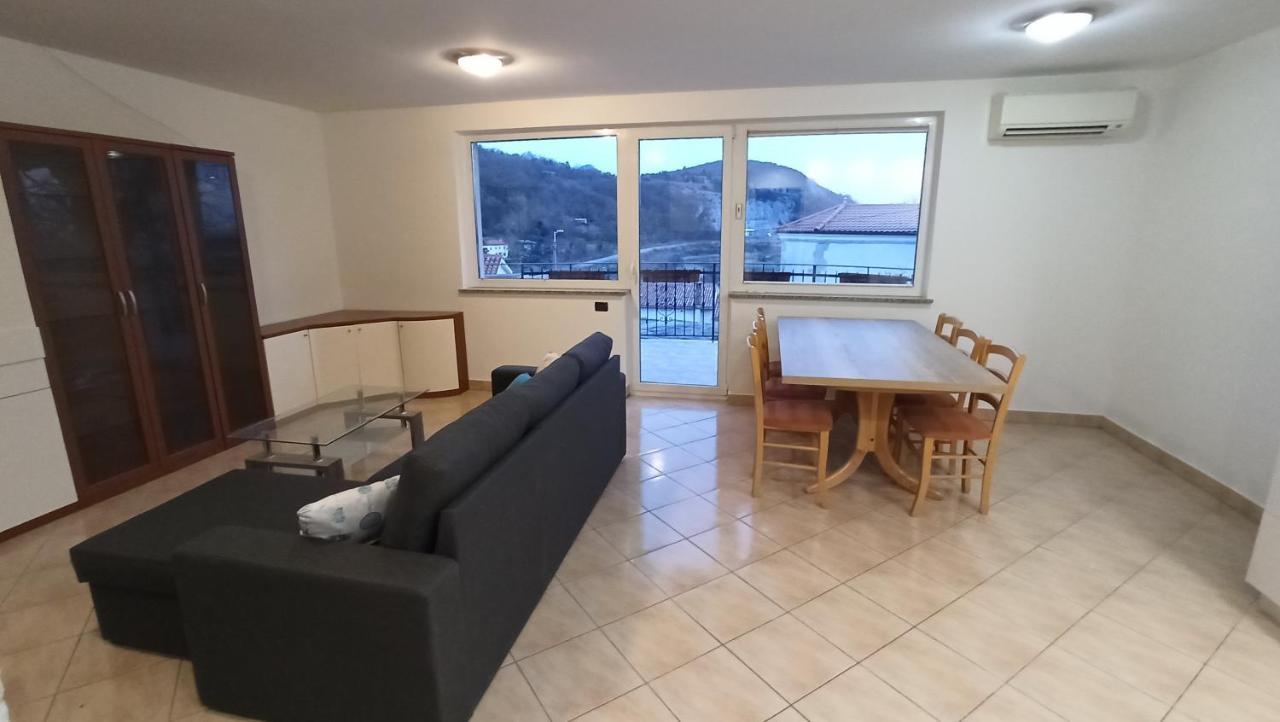Apartma Apollonio Črni Kal Eksteriør billede