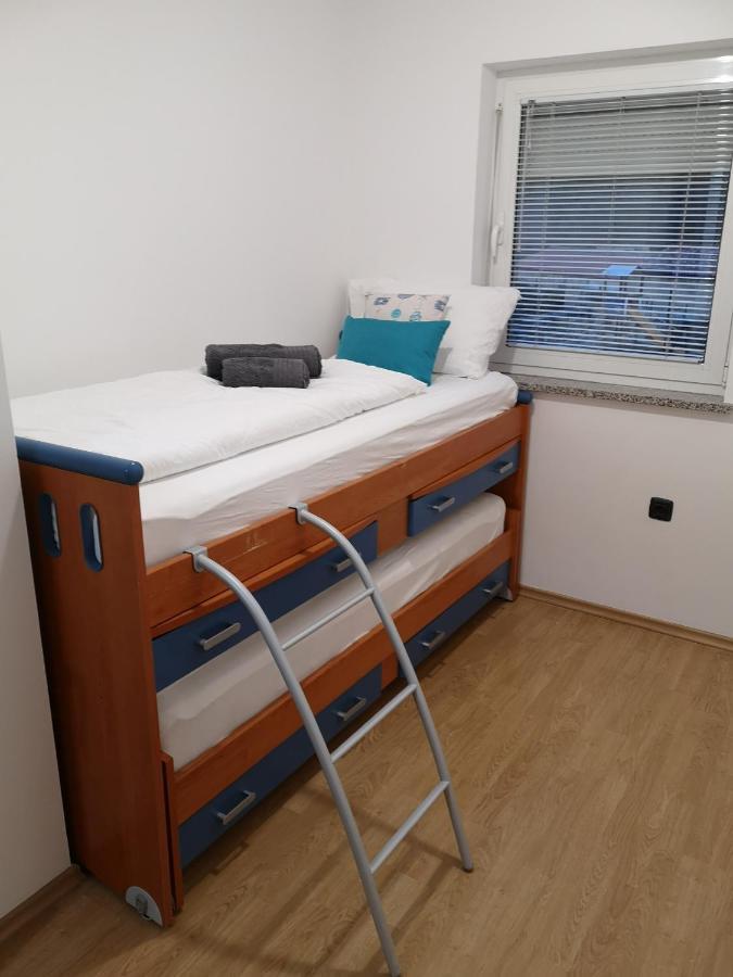Apartma Apollonio Črni Kal Eksteriør billede